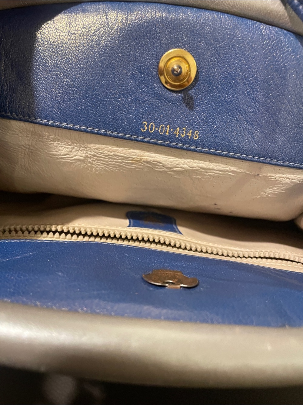 Vintage GUCCI purse - Picture 5 of 15